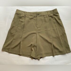 Lauren Ralph Lauren Green Tan High Waisted Flowy Lightweight Dress Shorts 12P